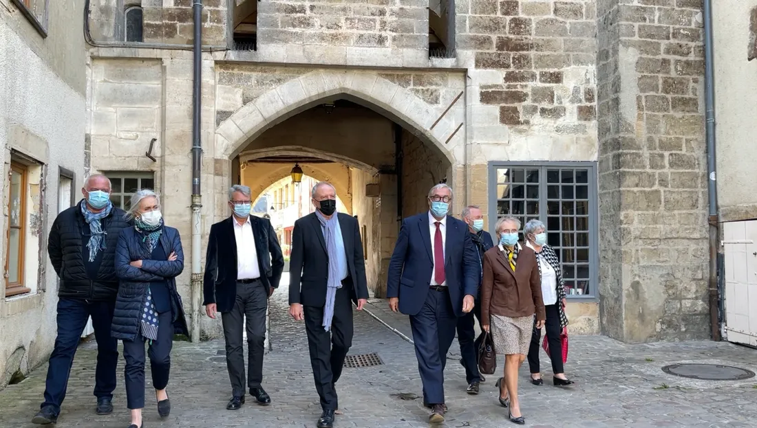 François Sauvadet a officialisé sa candidature à Semur-en-Auxois avec Martine EAP-Dupin. 